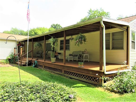 2nd image of 39615 Calann Dr