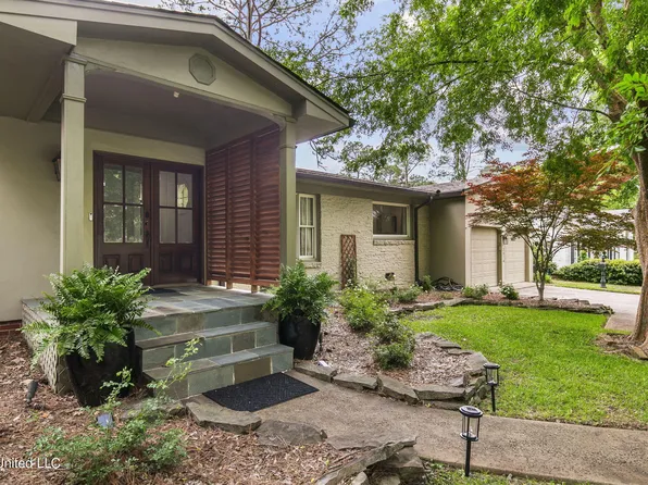 3814 Old Canton Rd, Jackson, MS 39216