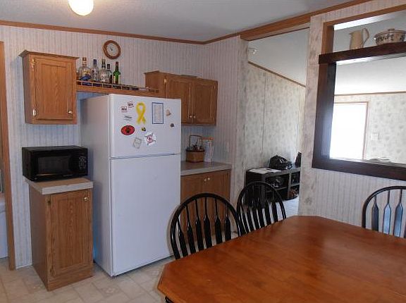 5th image of 24 Hemlock St