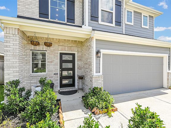 2nd image of 21627 Alberta Forest Cir