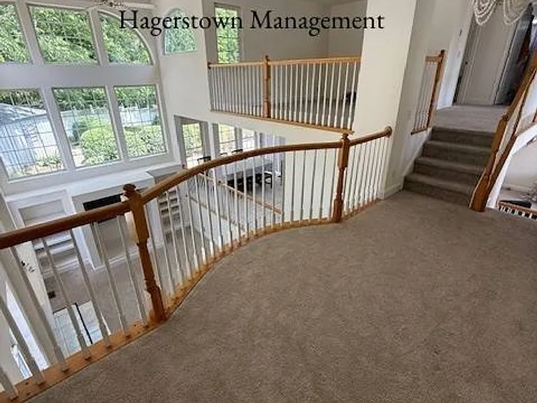 11507 Rolling Green Ct — Photo 13