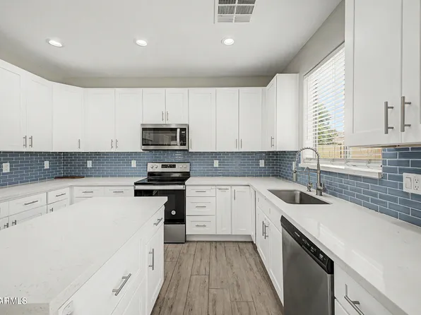 6515 S 72ND Avenue, Laveen, AZ 85339