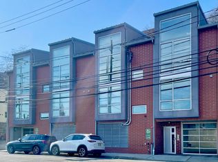 8917 Old River Rd #5, North Bergen, NJ 07047