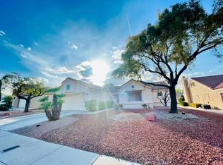 2423 Sungold Dr, Las Vegas, NV 89134