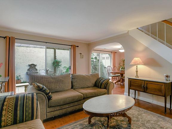 3rd image of 7127 Menaul Ct