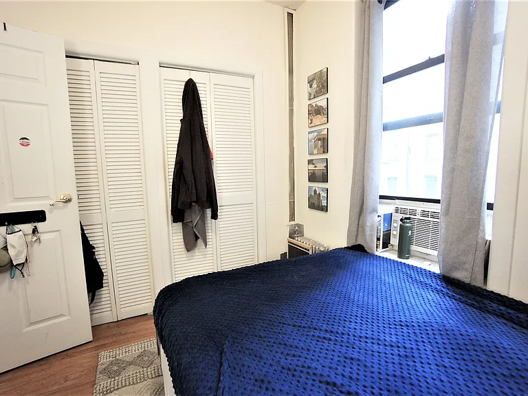 205 W 103rd St #4E — Photo 6