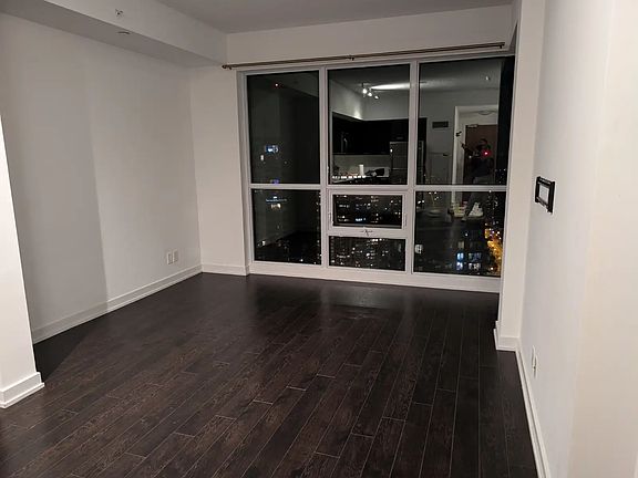 5th image of 2220 Lake Shore Blvd W #3601