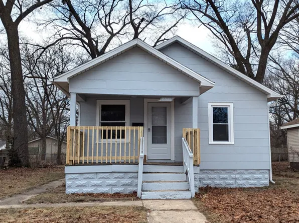 2513 Howden St, Muskegon Heights, MI 49444