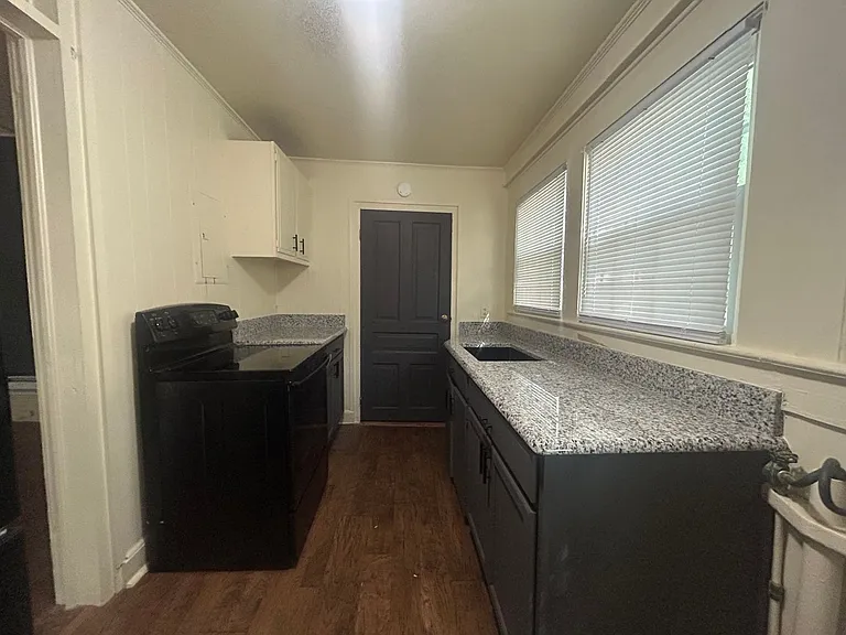 508 S Magnolia Ave — Photo 5