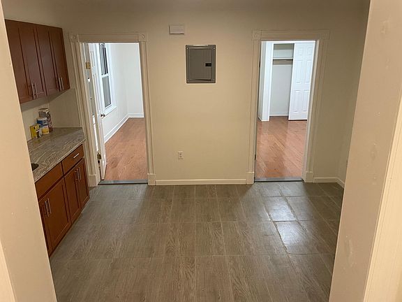 2nd image of 52 Beach St #1