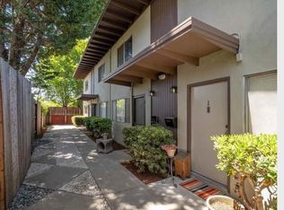 3028 Deakin St APT 4, Berkeley, CA 94705