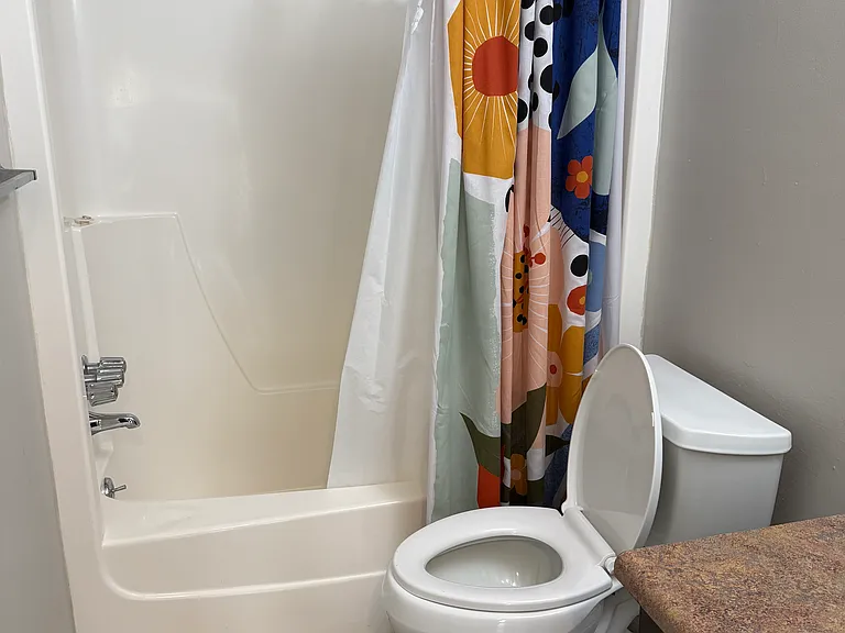 112 Westwood Dr — Photo 10