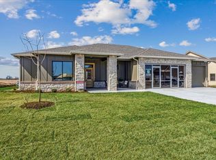 5918 Forbes Ct, Wichita, KS 67220