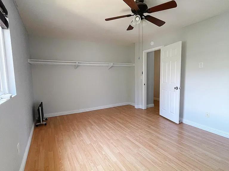 7807 Camino Glorita — Photo 16