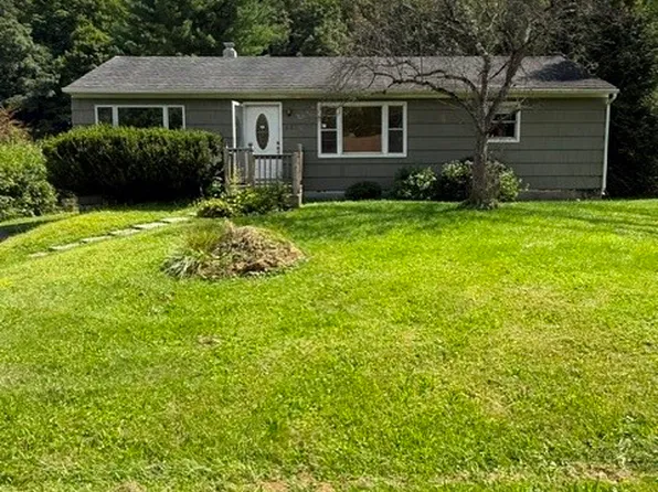 453 Long Creek Rd, Apalachin, NY 13732