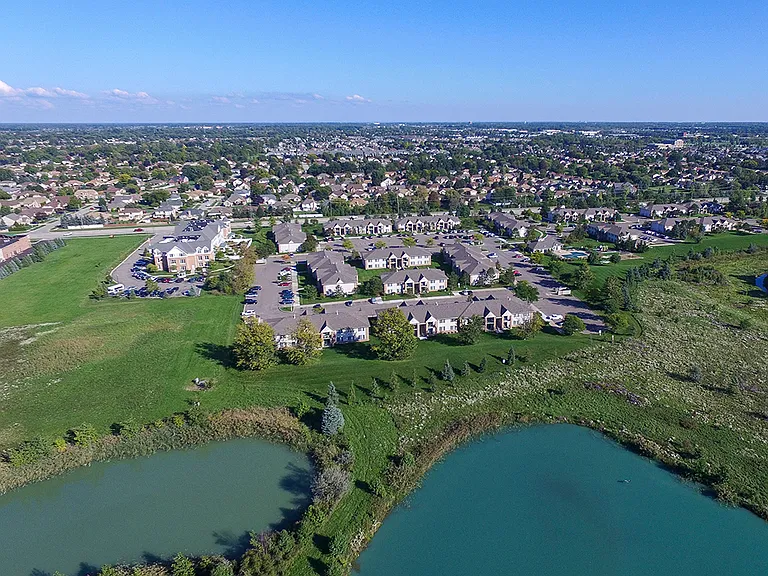 Conveniently Located near Sterling Heights