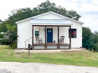 201 Bell St, Heflin, AL 36264