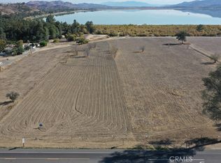 31360 Riverside Dr #15, Lake Elsinore, CA 92530