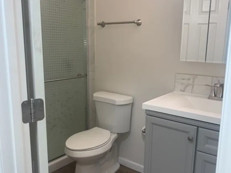 Campus Park Apartments - SAMI Apartments — Photo 5