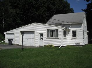 17 Park Ave, Queensbury, NY 12804
