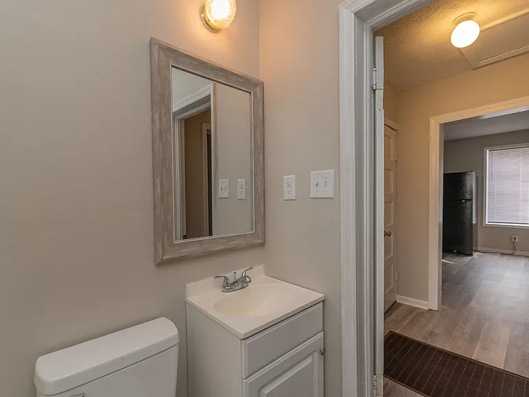 102 Curry St — Photo 22