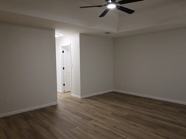 87 Park Ln — Photo 24
