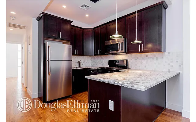 Rented by Douglas Elliman | media 14