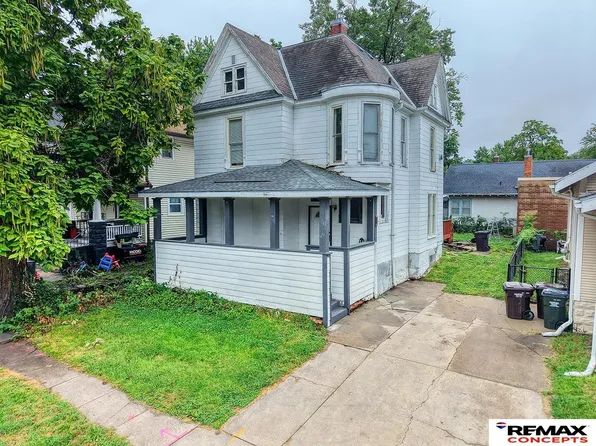 3007 R St, Lincoln, NE 68503