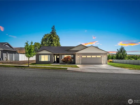 35 Starlight Avenue, Wenatchee, WA 98801