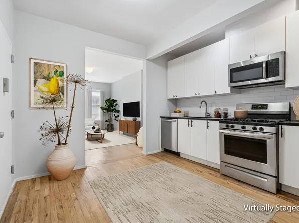 41 Putnam Avenue image 4 of 9