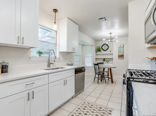 7439 Deep Spring, San Antonio, TX 78238