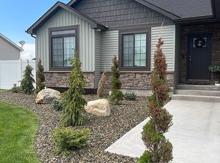5153 E Demott St, Iona, ID 83427