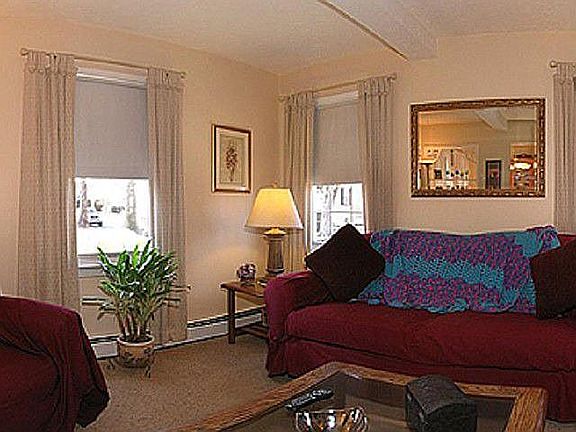 Before pic living room