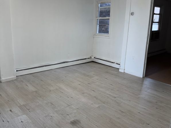 333 Smith St #1, Perth Amboy, NJ 08861