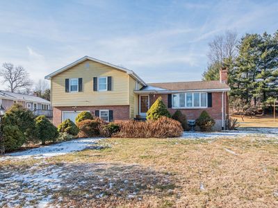 196 Ridge Crest Circle, Wethersfield, CT, 06109