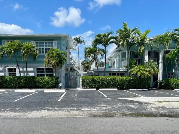 57 NE 24th St, Fort Lauderdale, FL 33305