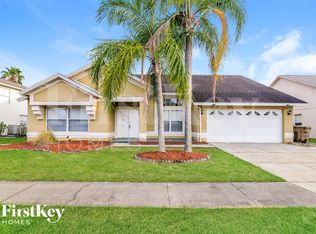 2841 Picadilly Cir, Kissimmee, FL 34747