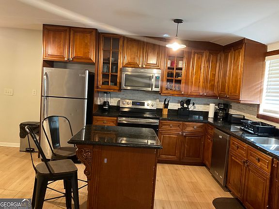 3rd image of 2629 Rex Ave SW