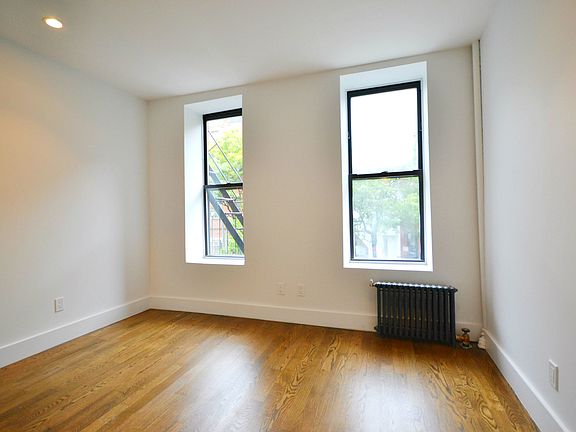 2nd image of 168 E 104th St APT 4E