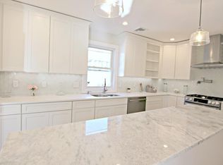 53-55 Cottage St #2, Newton, MA 02464
