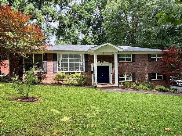 3845 Westmoreland Dr NW, Kennesaw, GA 30144