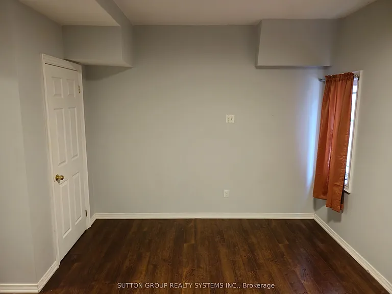 8879 Heritage Rd #MAIN LEVEL — Photo 14