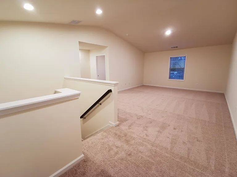 4425 Almanor Cir — Photo 31