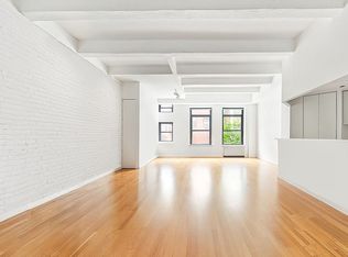 321 W 13th St APT 3A, New York, NY 10014