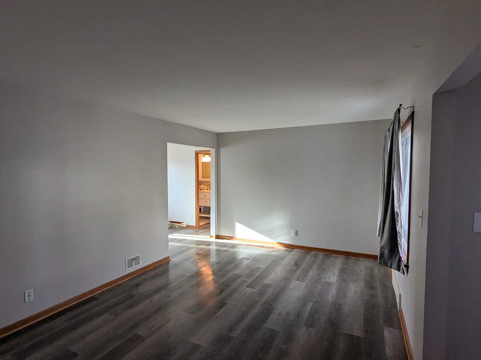 2 bed, $1,275 — Photo 4