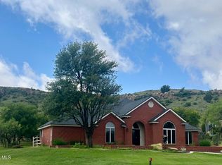 1 Squaw Ln, Ransom Canyon, TX 79366