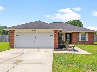 8908 Longmont Way, Milton, FL 32583