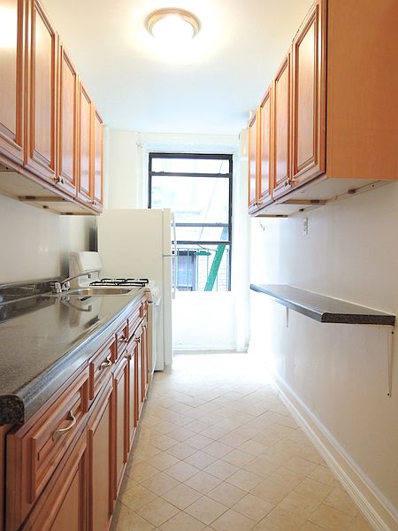 2nd image of 746 Saint Nicholas Ave APT 47A