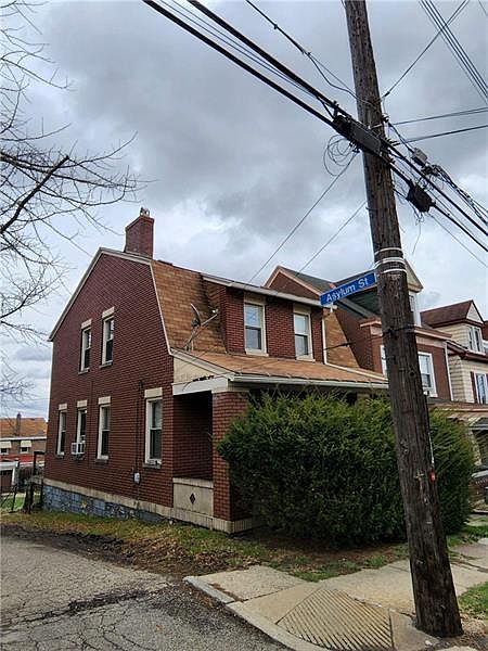 2nd image of 1926 Rockledge St