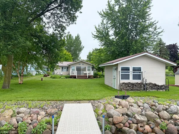 17706 45th St NW, South Haven, MN 55382